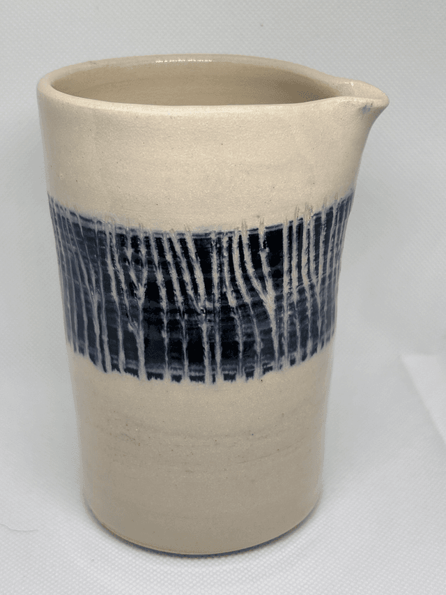 JUG NO HANDLE
